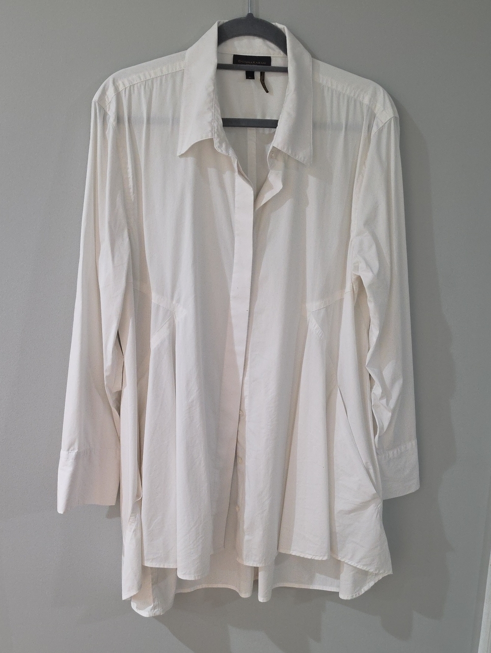 Donna Karan White Button-Front Shirt with Black Label